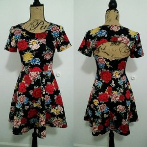 F21: Flower dress